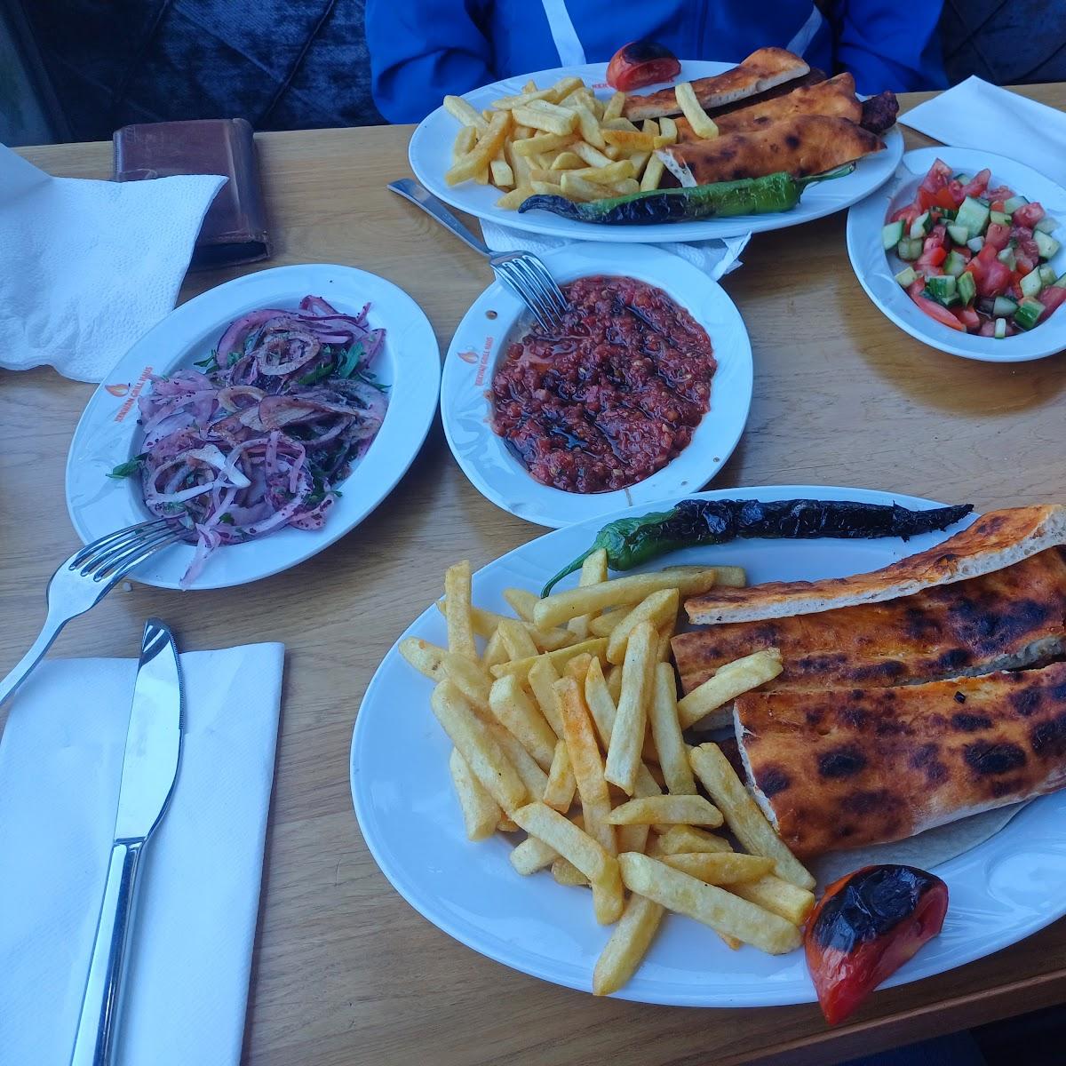 Restaurant "Istanbul Grill Haus" in Petersberg