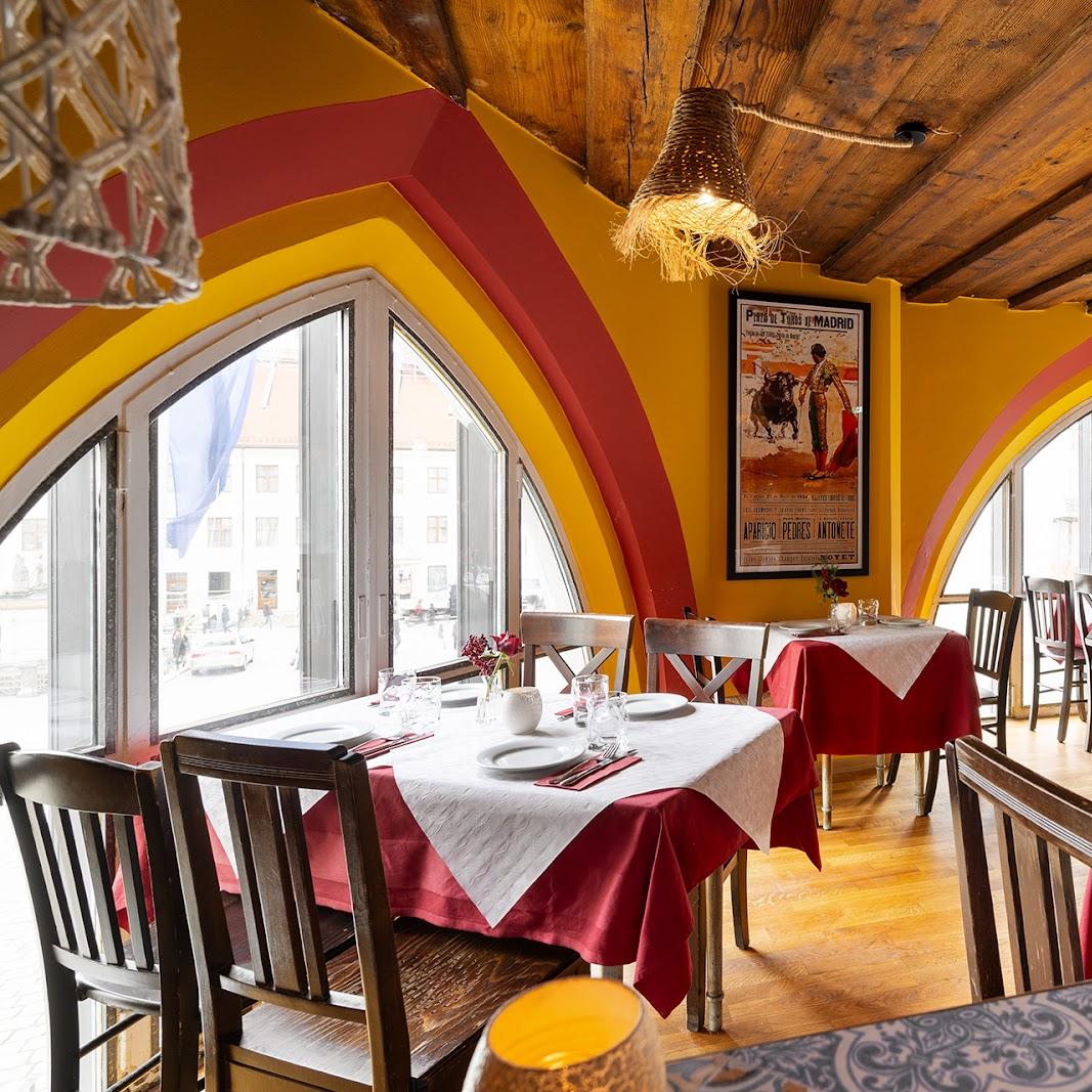 Restaurant "La Cueva Restaurant & Tapas" in Freising