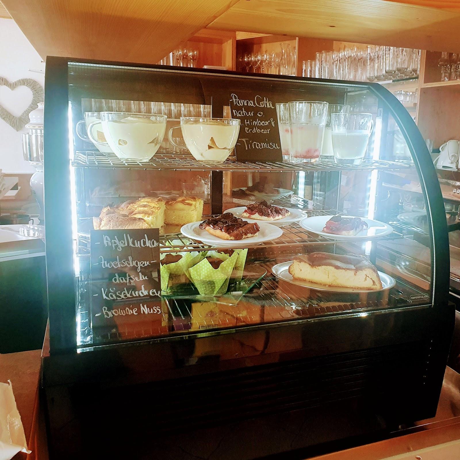 Restaurant "MeMiii Cafe & Restaurant UG im Zum Stadlerwirt" in  Obertraubling