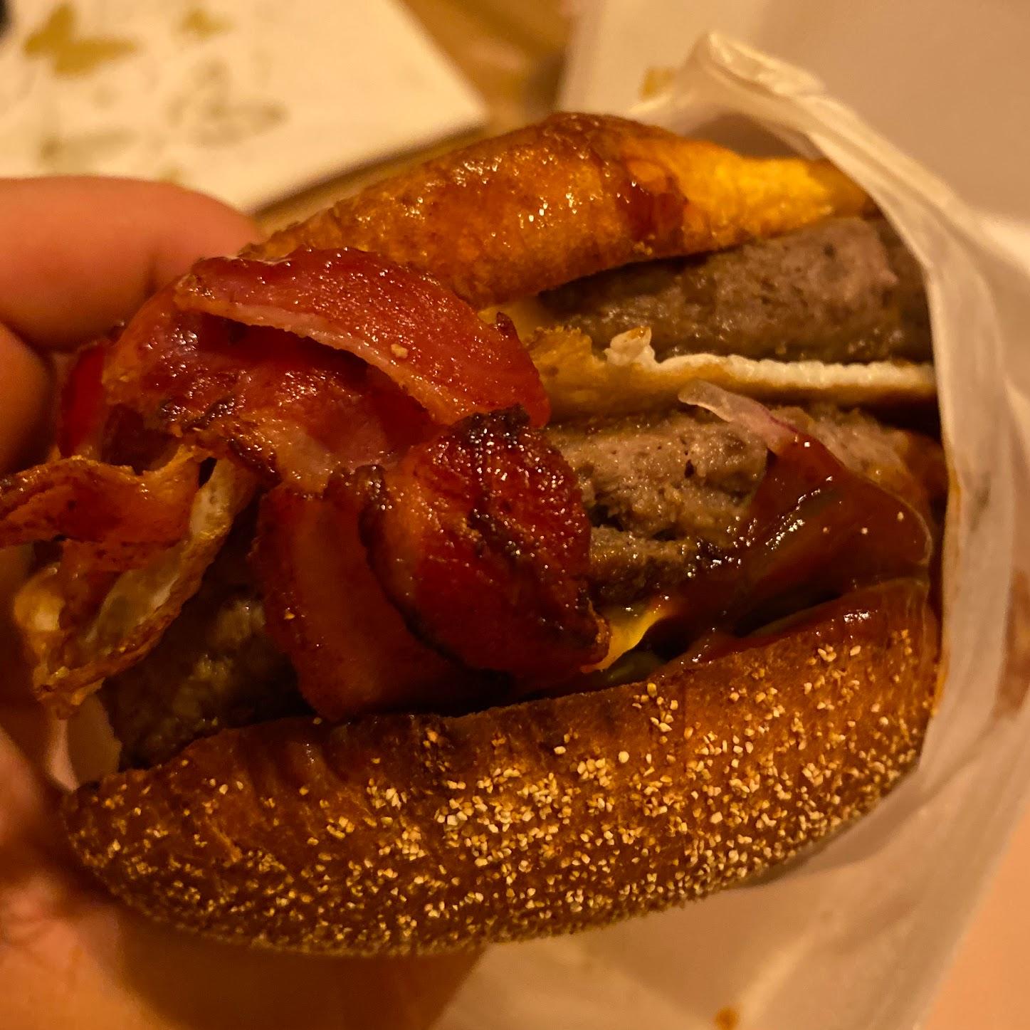 Restaurant "UNCLE SAM