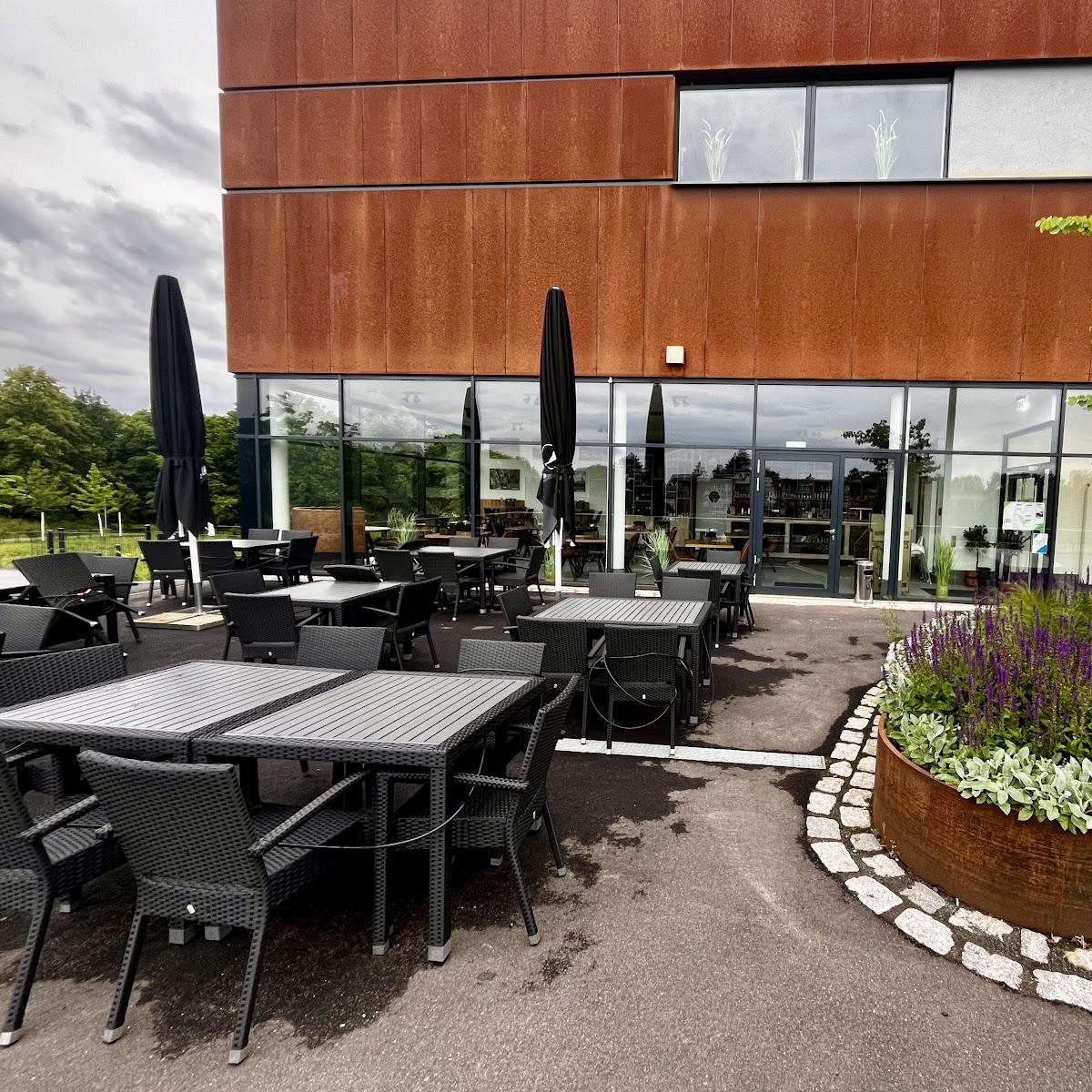 Restaurant "Parkside Bistro" in Düren