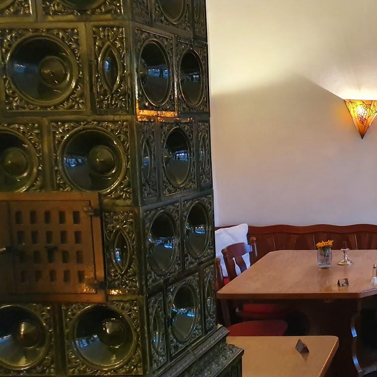 Restaurant "Weinstube Die Zwiwwel" in  Dürkheim