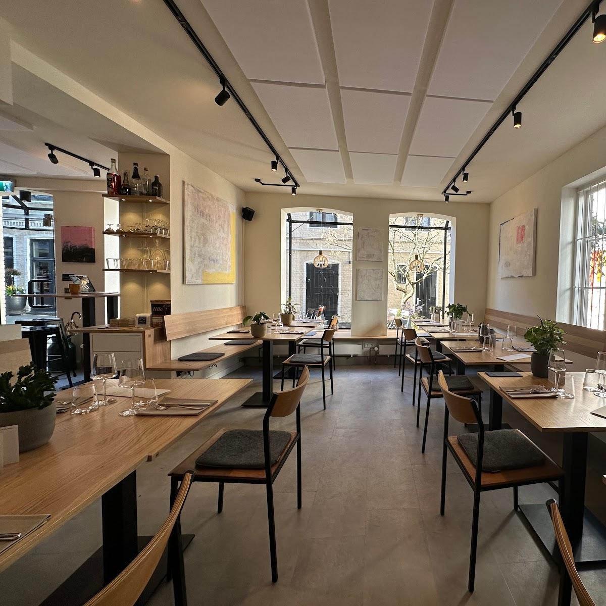 Restaurant "lauschig lokal | saisonales, regionales Restaurant in" in Flensburg