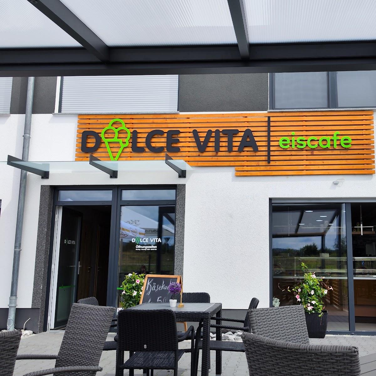 Restaurant "Dolce Vita Eiscafé" in Leun