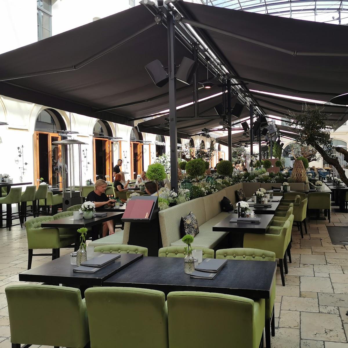 Restaurant "Resso’s Café | Restaurant | Lebenskultur" in Hannover