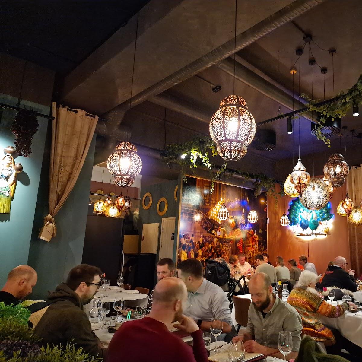 Restaurant "Varanasi Indisk Restaurant & Bar" in Bergen