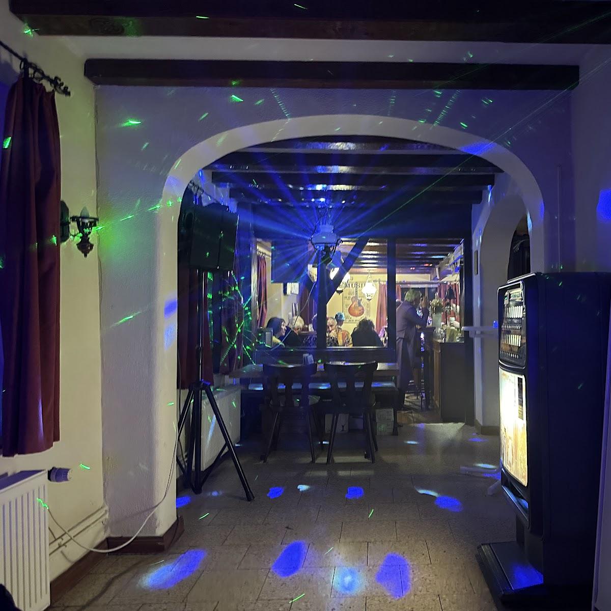 Restaurant "Gasthaus Kapellchen" in Neuwied