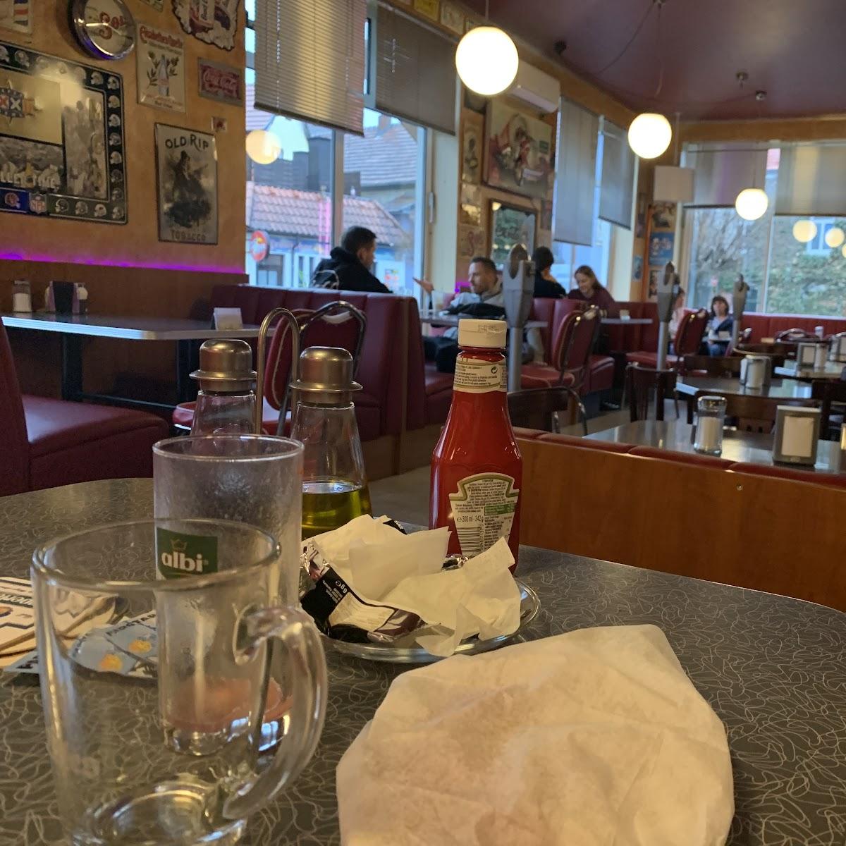 Restaurant "Riverside Cafe" in Kronach