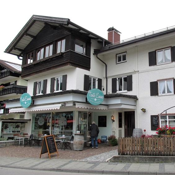 Restaurant "Tante Emma Tea Room & Bistro" in Fischen im Allgäu