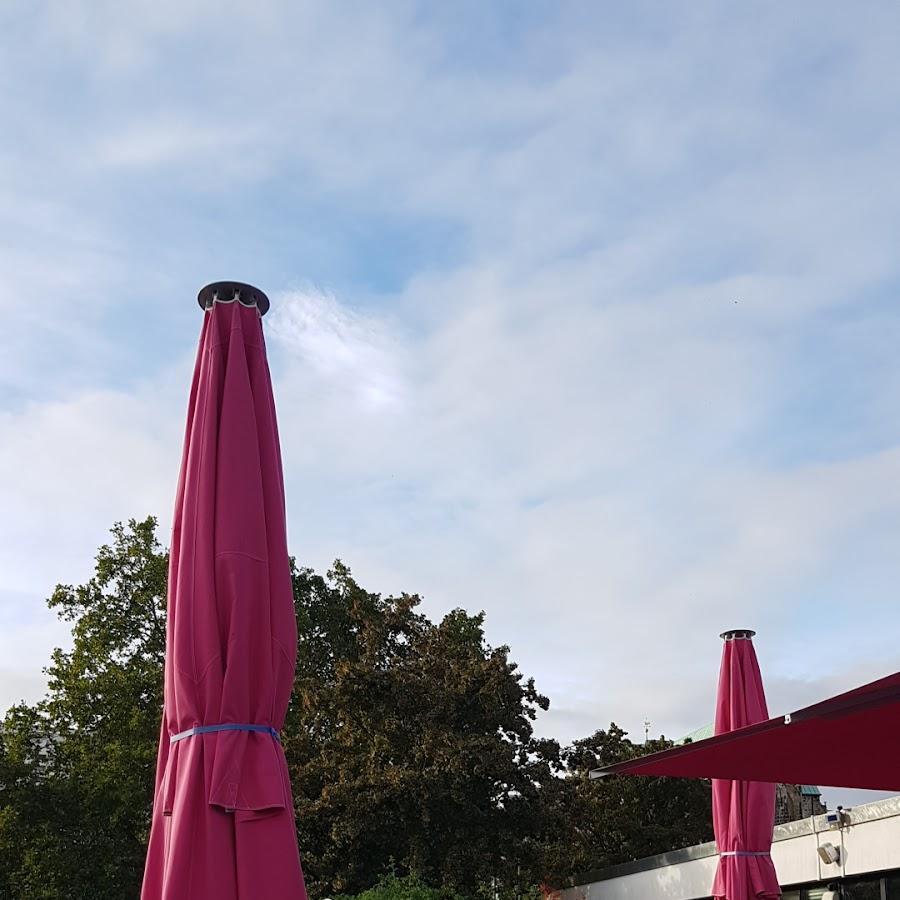 Restaurant "Petriförder Restaurant & Bar Hier isst" in Magdeburg