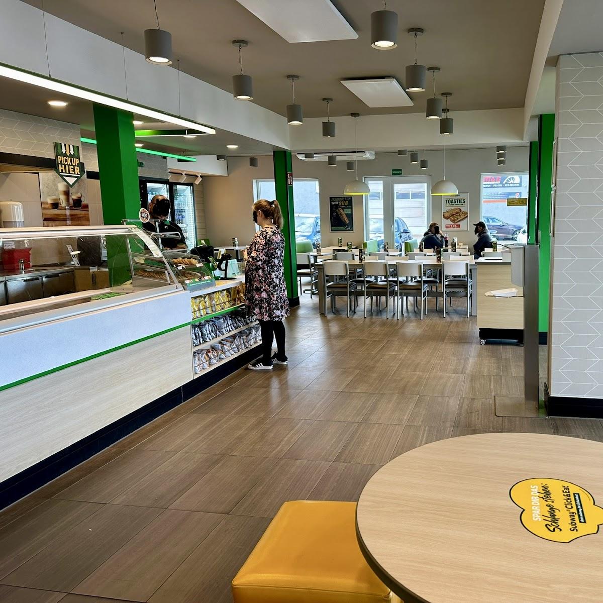 Restaurant "Subway" in Murr