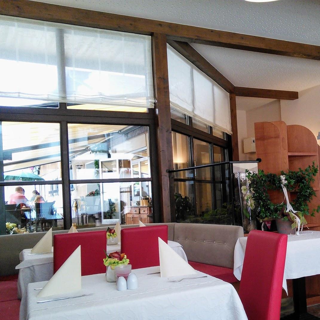 Restaurant "Ristorante Pizzeria LaRustica" in Sankt Johann in Tirol