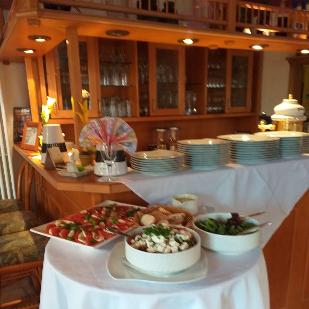 Restaurant "Gasthof Kapellenberg" in Bad Brambach