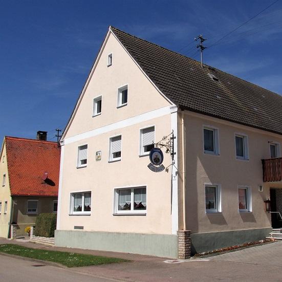 Restaurant "Thum" in Wallerstein