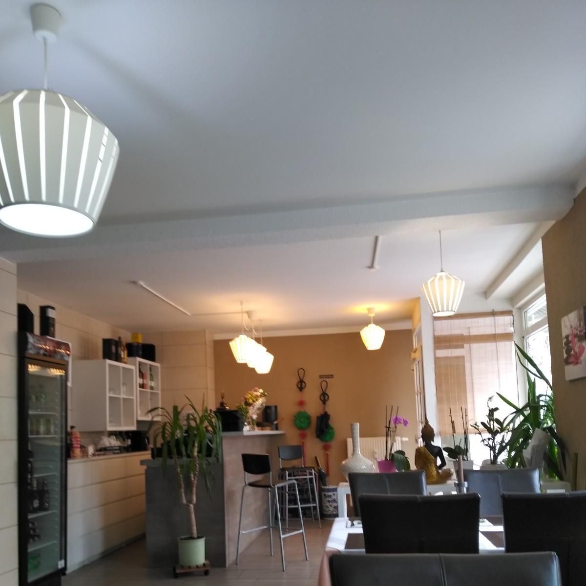 Restaurant "SHANGHAI-WOK" in Gera