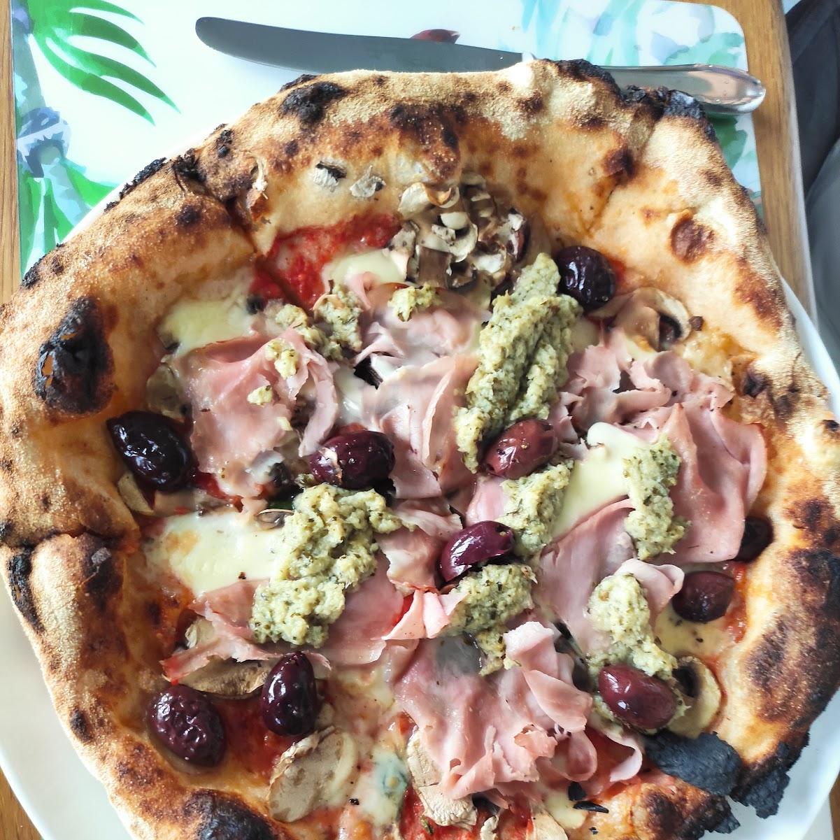 Restaurant "Pauls Foodtruck Standort Hochheim" in Hochheim am Main