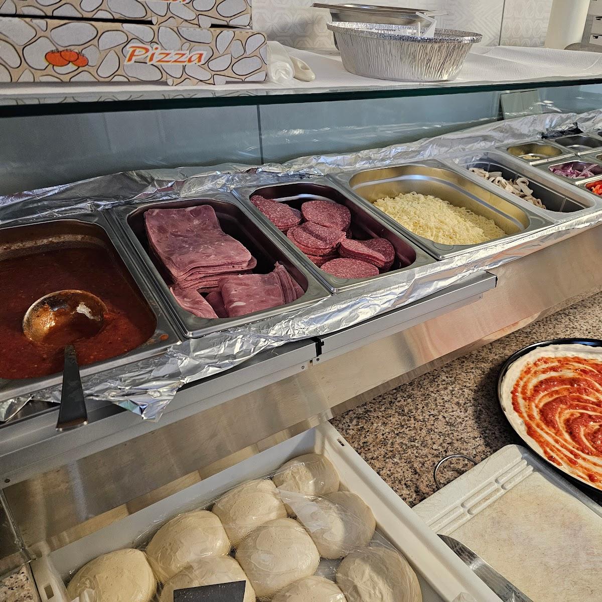 Restaurant "Nino & Nino - italy to go [ Pizza-Pasta & co ]" in Hofkirchen