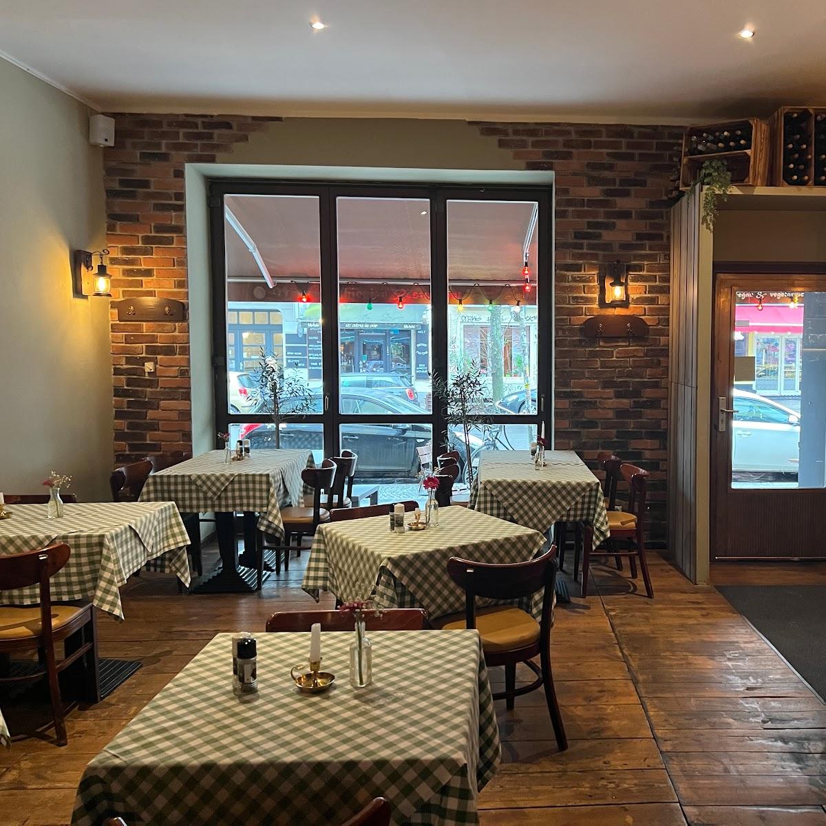 Restaurant "Taverna Olive - Ihr Grieche in Friedrichshain" in Berlin