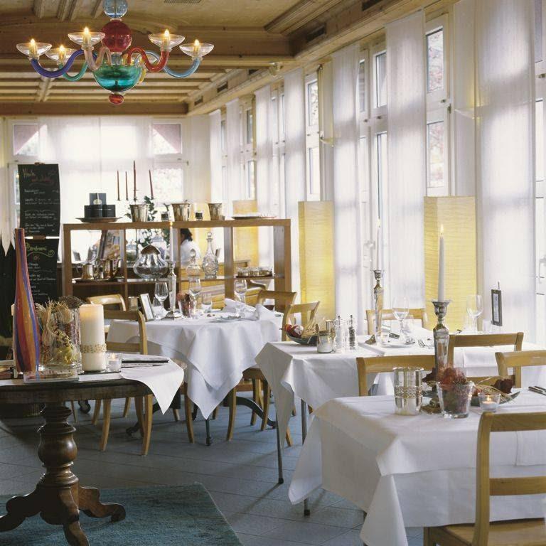 Restaurant "Oliveiras,  SZ" in Lachen