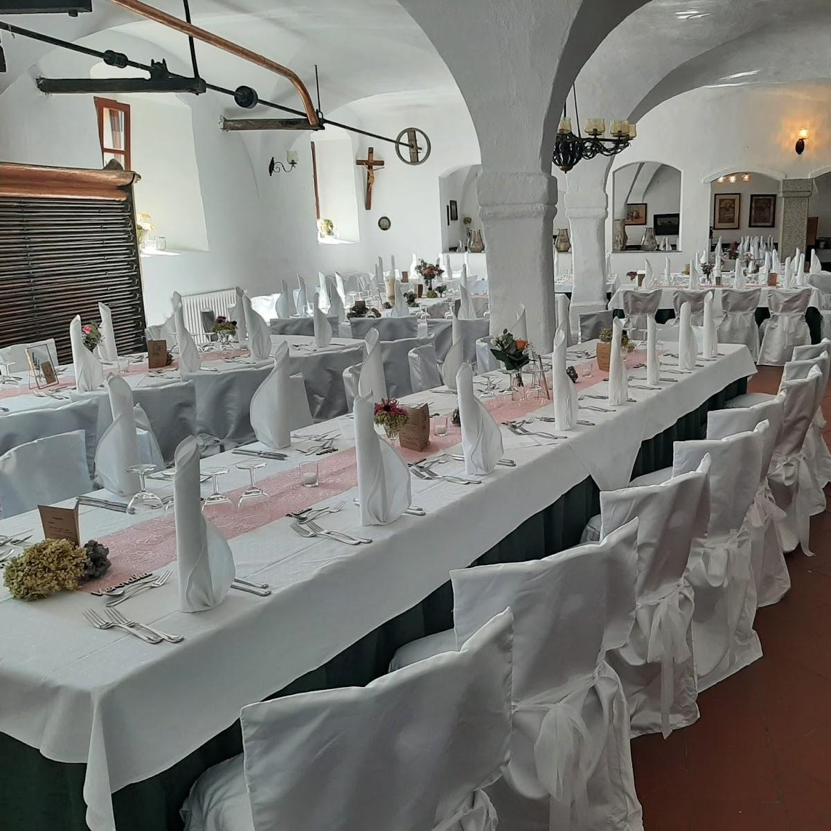 Restaurant "Schlossbrauerei Thierlstein" in Cham