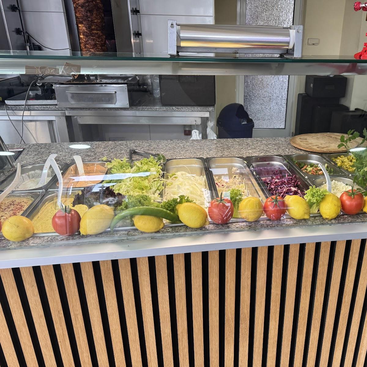 Restaurant "Corner - Pizza&Dönerhaus" in Lahntal