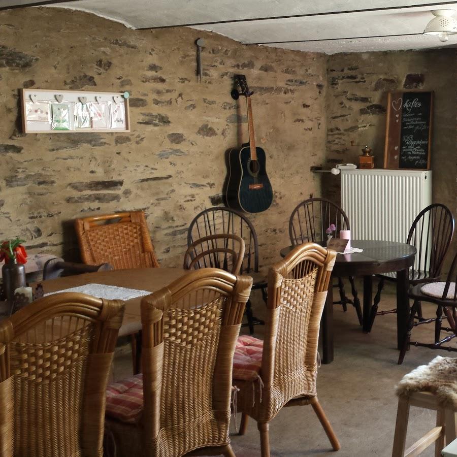 Restaurant "Café Wertvoll" in Kell am See