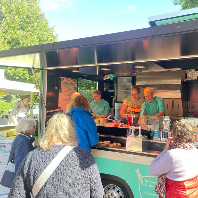 Restaurant "Meerhase: eat on the beach--wir catern für Deine Feier" in Heikendorf