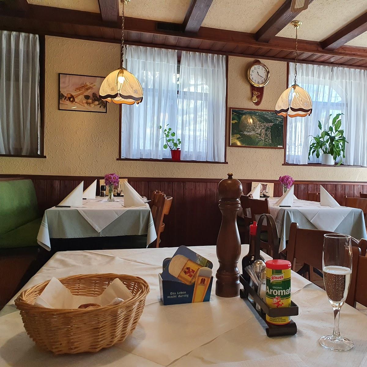 Restaurant "Restaurant Pizzeria Sternenberg" in Hofstetten-Flüh