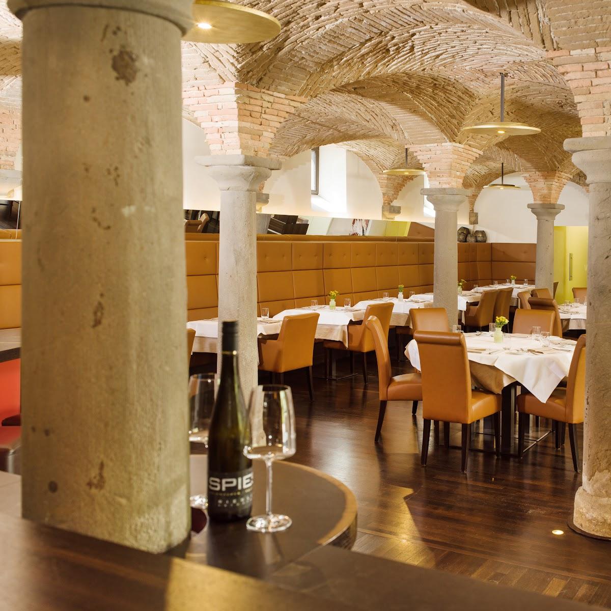 Restaurant "Vis a Vis" in Osthofen