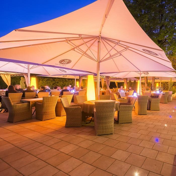 Restaurant "Aumeister Biergarten im Englischen Garten" in  München