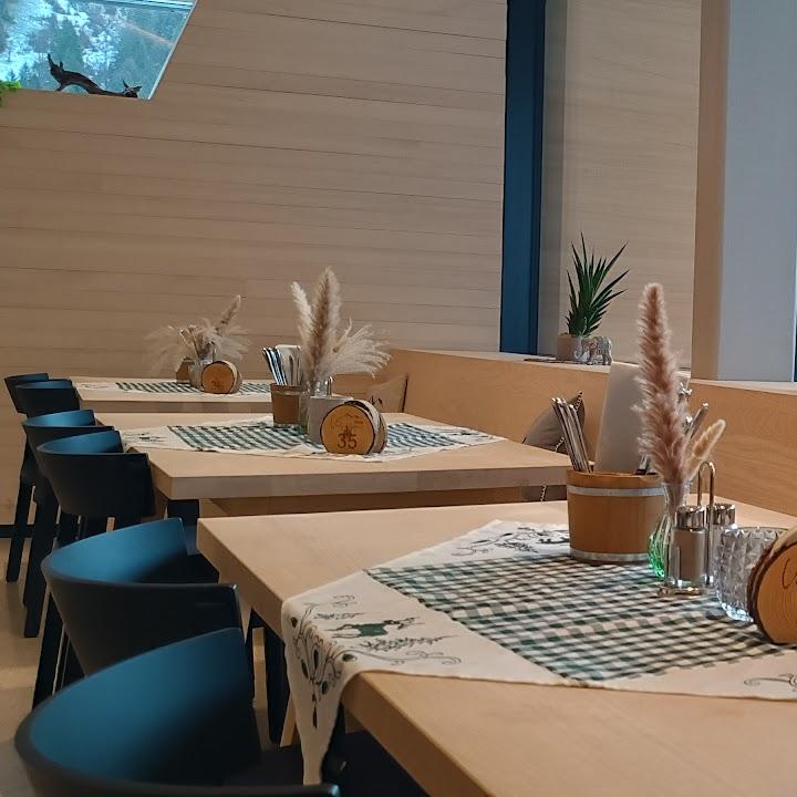 Restaurant "Gasthaus Vilsalpsee" in Tannheim
