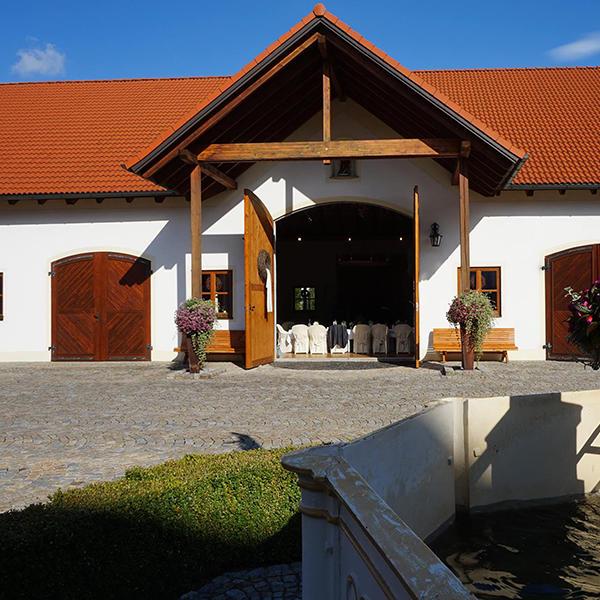 Restaurant "Landgasthof Obermeier" in Zolling