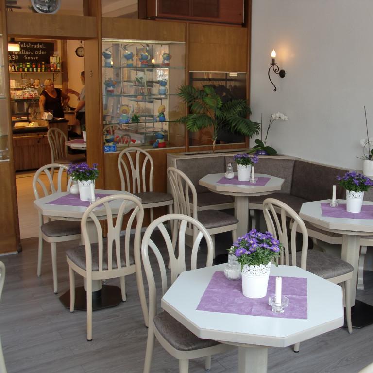 Restaurant "Café Flugel" in Niedernhausen