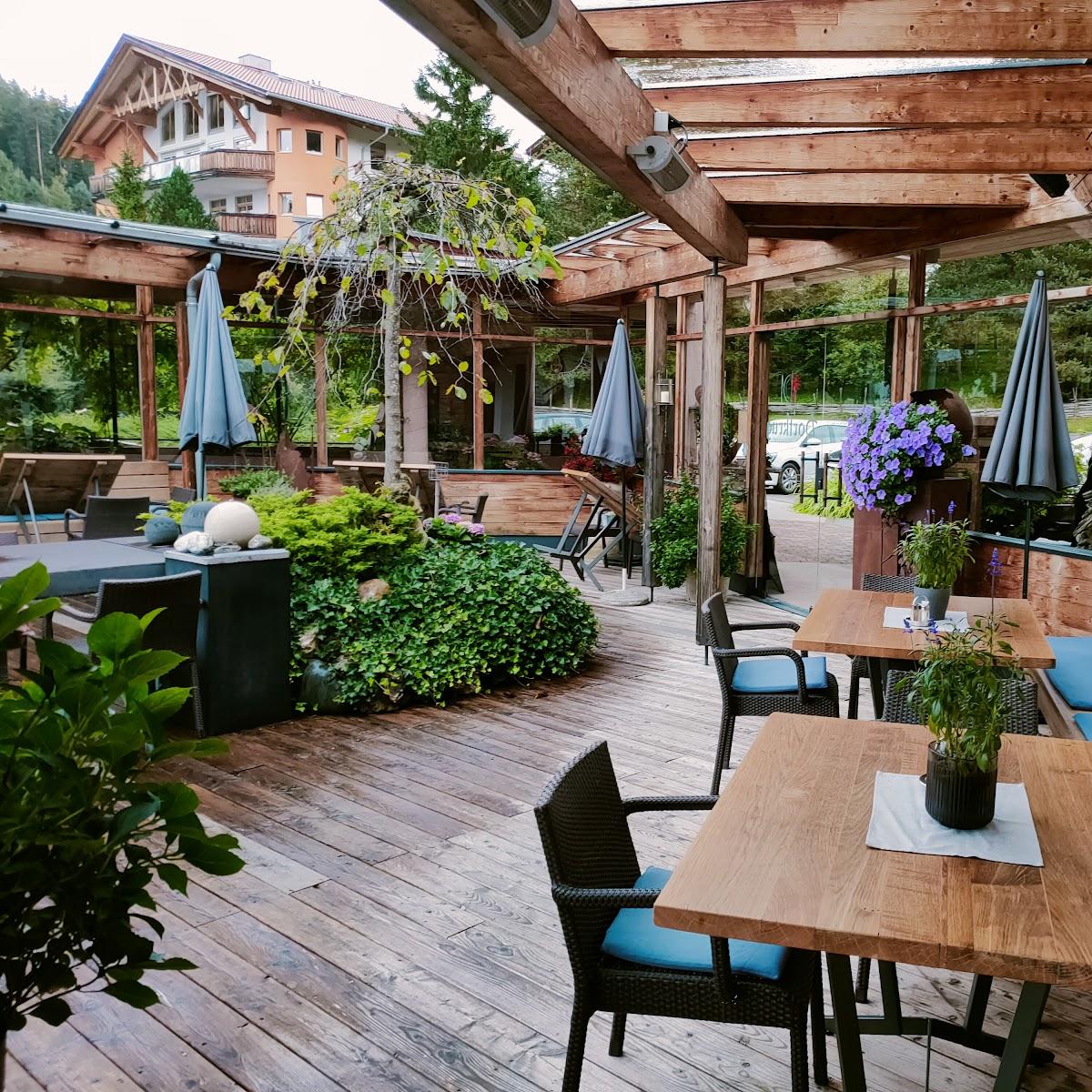 Restaurant "Dorfkrug - Gasthof & Appartements" in Telfs