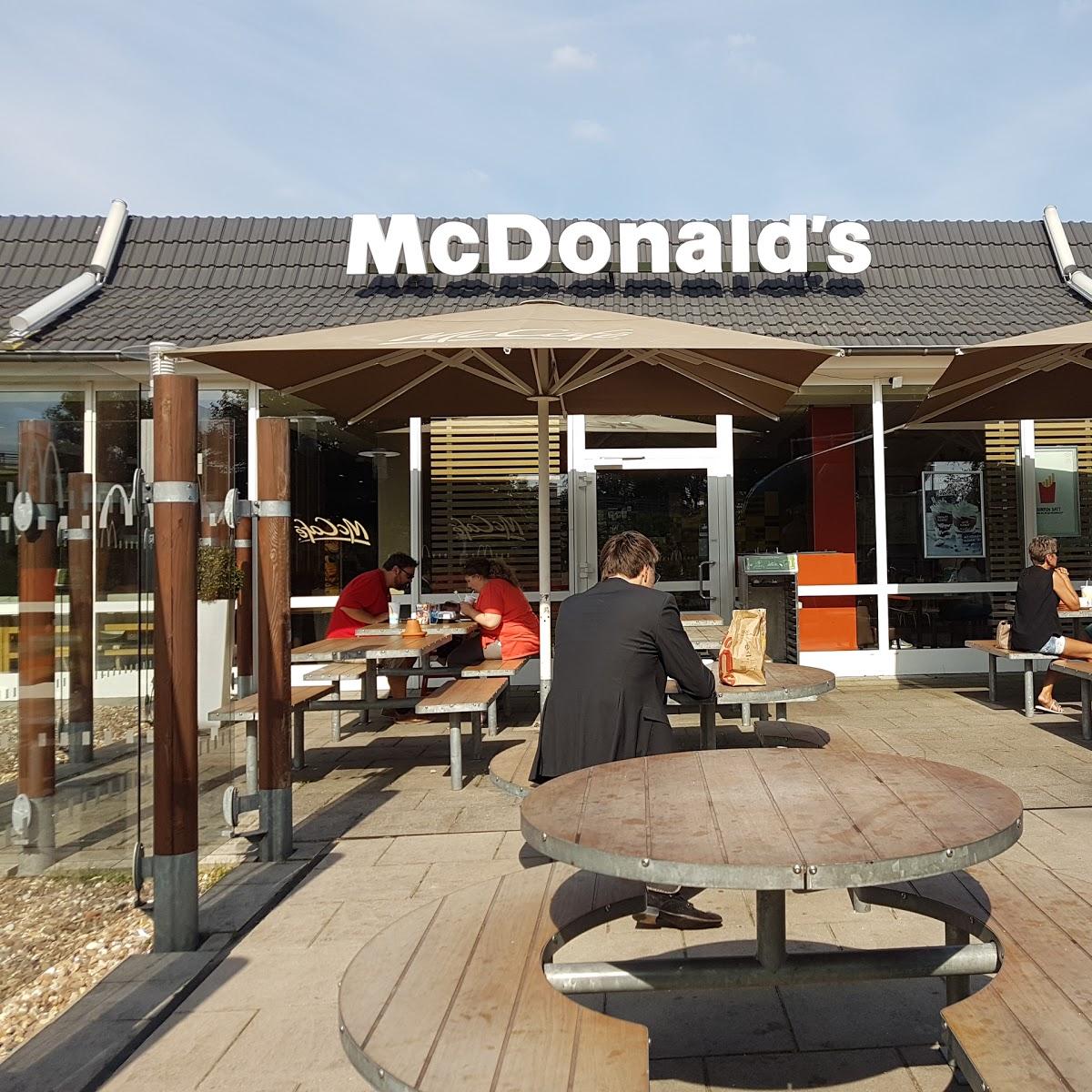 Restaurant "McDonald