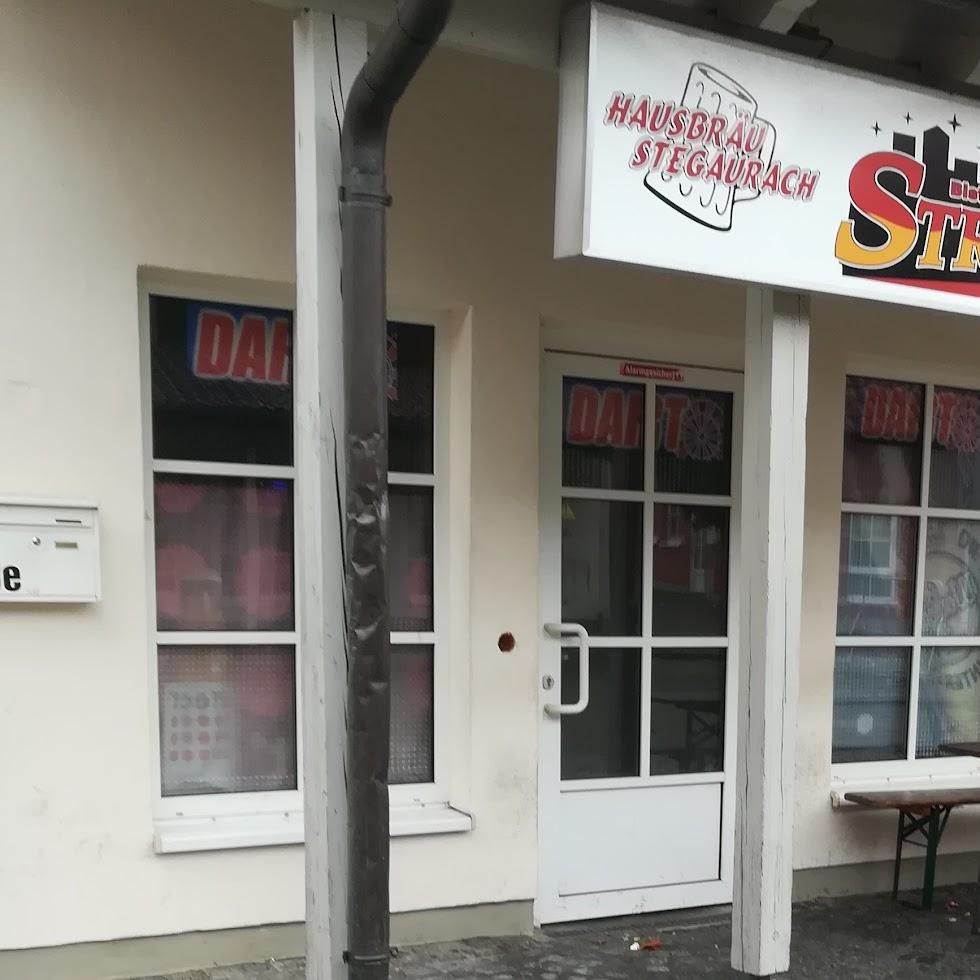 Restaurant "Strikers Spielhalle DART Bistro" in Strullendorf