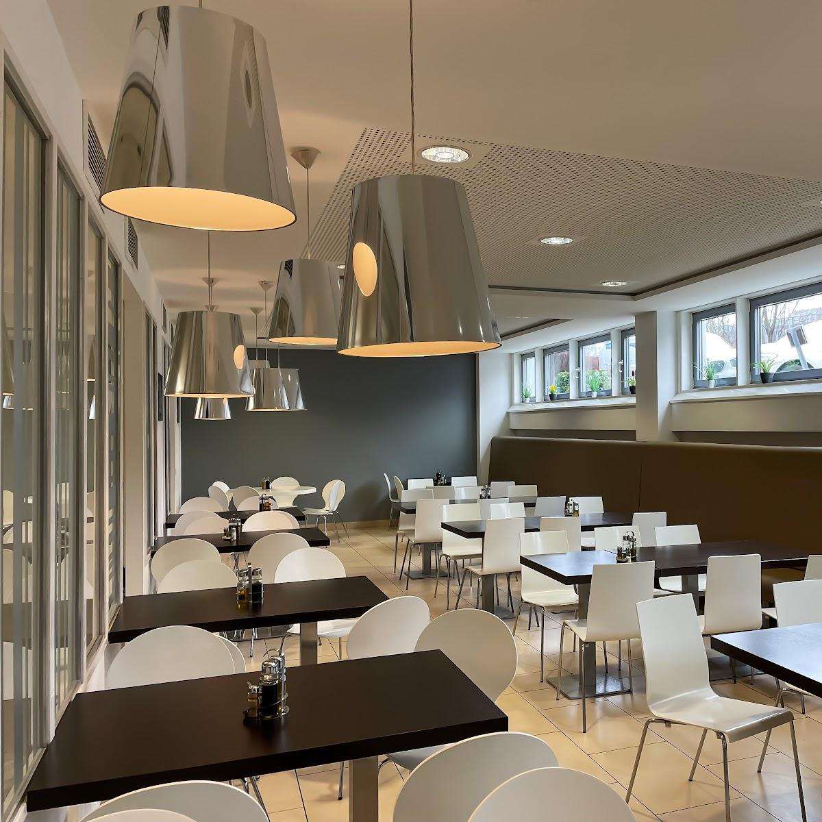 Restaurant "RIVA Cucina" in Ismaning