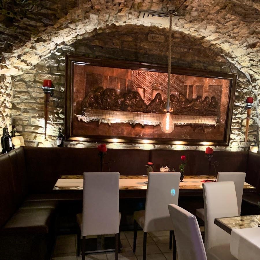 Restaurant "La Grotta - italienisches Restaurant im Kreuzgang" in Göttingen
