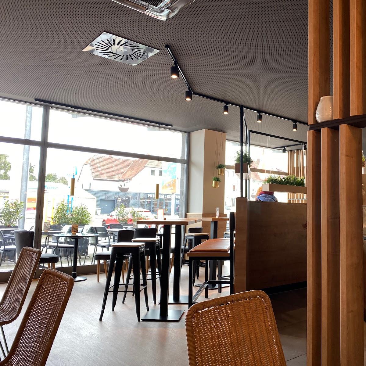 Restaurant "dean&david Detmolder Straße  - Bowls, Salate, Curry und Smoothies in" in Paderborn