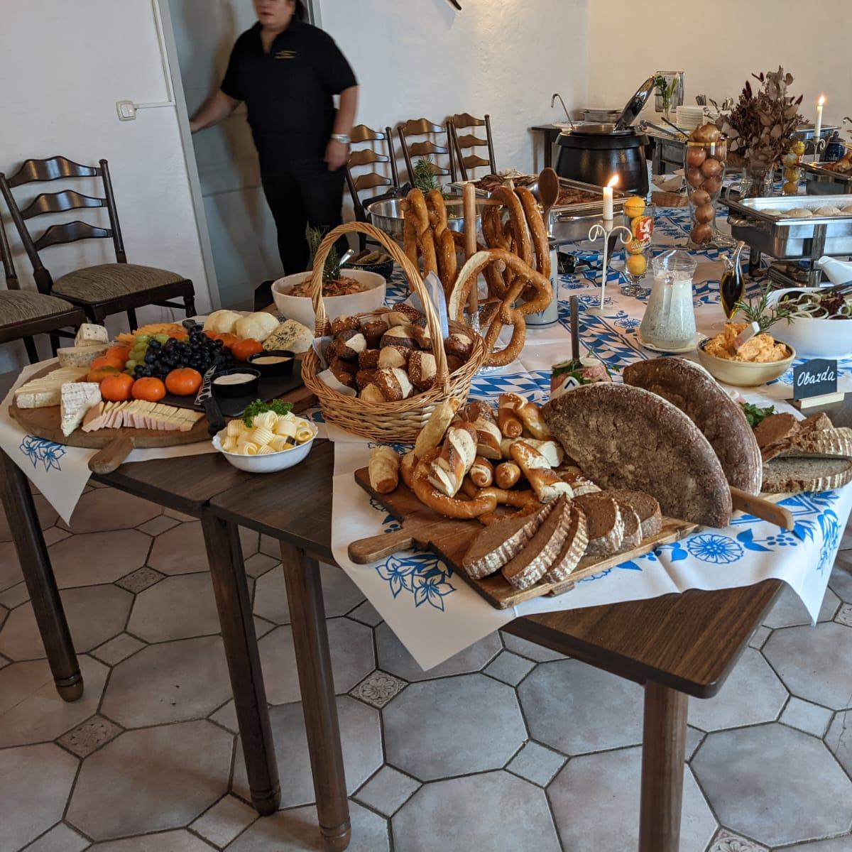 Restaurant "Gasthof & Pension  Zum Alten Forsthaus " in Bad Lobenstein