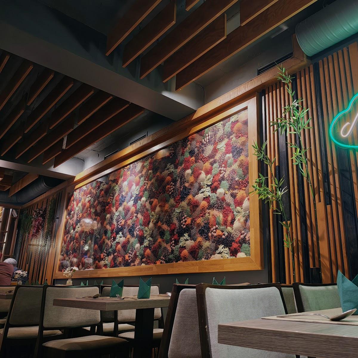 Restaurant "Moon Asian Restaurant" in Nürnberg