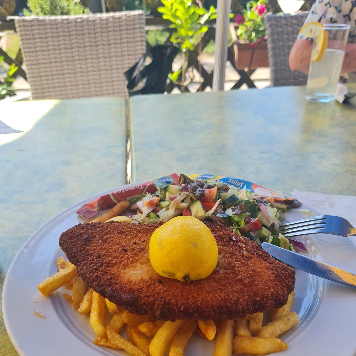 Restaurant "Café Emo" in Thannhausen