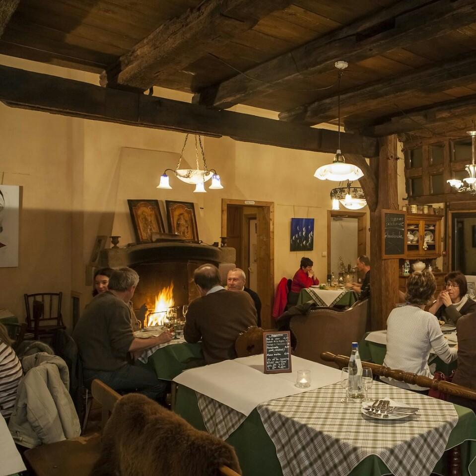 Restaurant "AUBERGE de La Vieille Grange" in Seebach