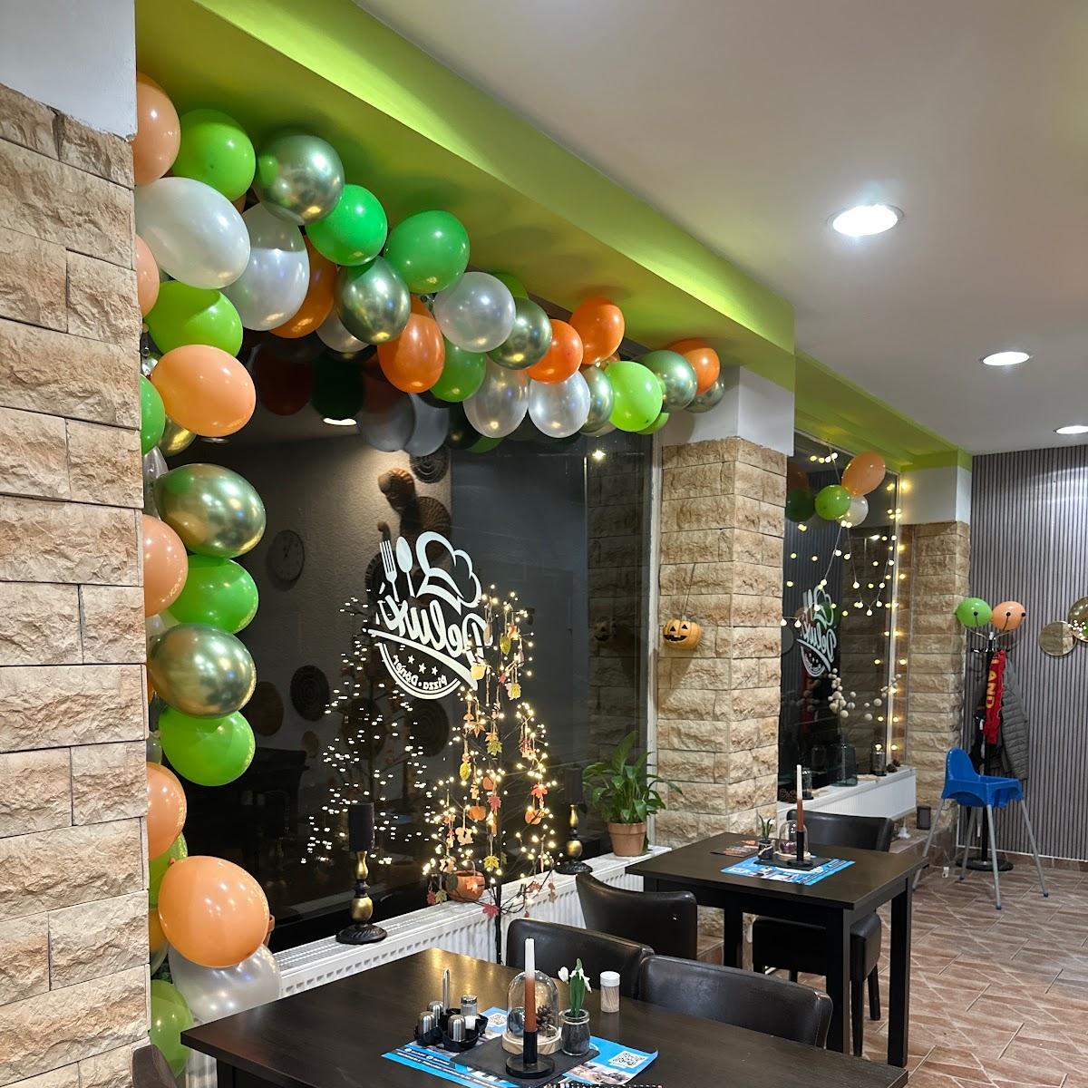 Restaurant "Delux Grill" in Laatzen