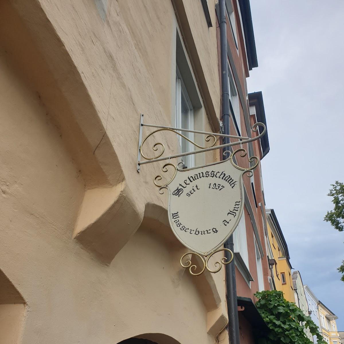 Restaurant "Stehausschank Wasserburg" in Wasserburg am Inn