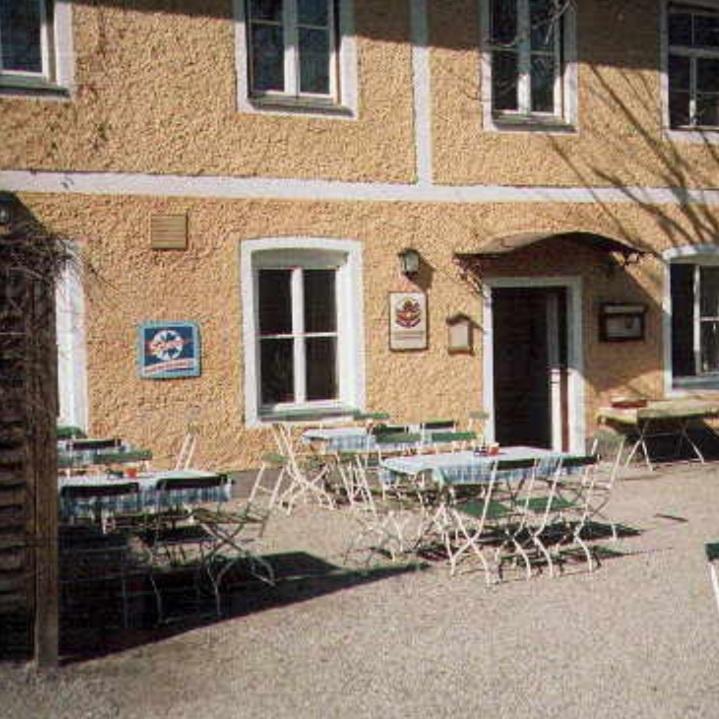Restaurant "Gasthaus „St. Johann“" in Burghausen