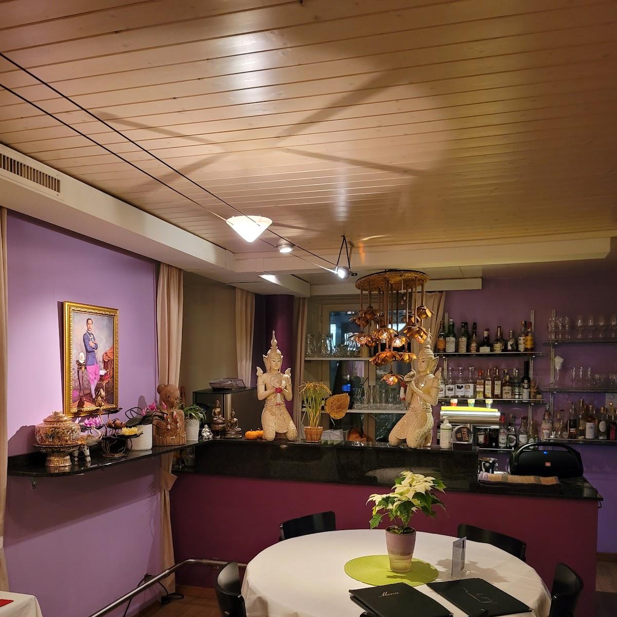 Restaurant "Benjarong" in Baar