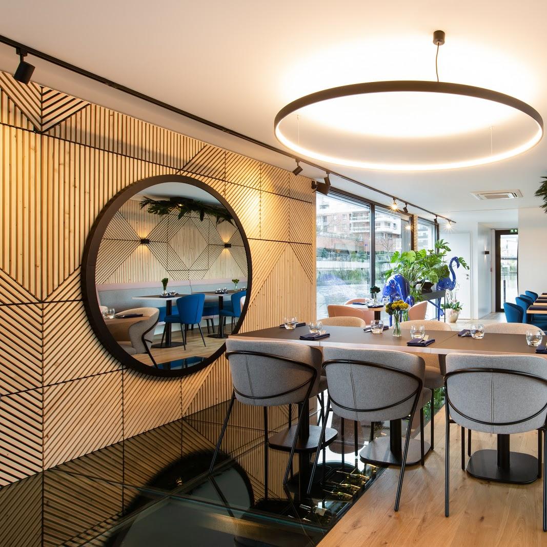 Restaurant "Blue Flamingo" in Strasbourg