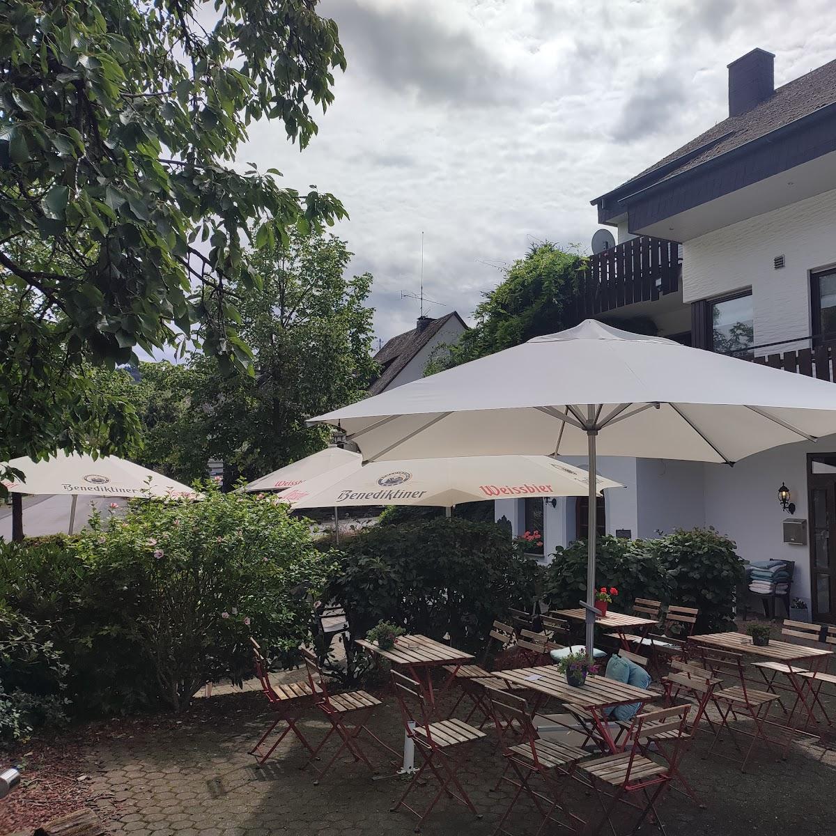 Restaurant "Moselhof" in Leiwen