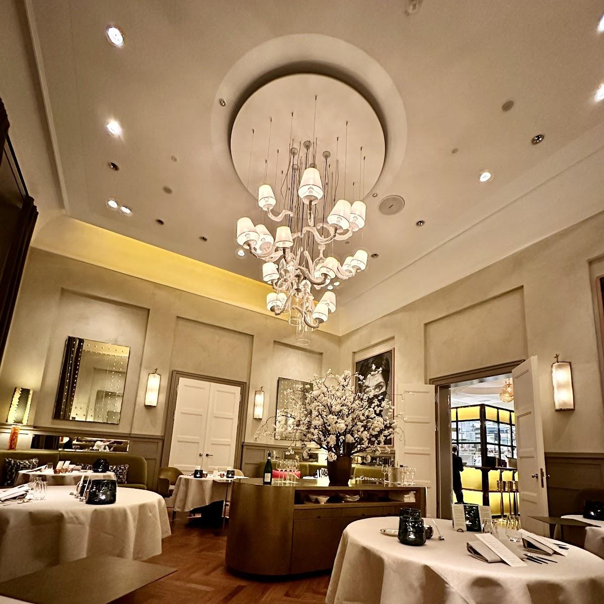 Restaurant "Louis Restaurant" in Saarlouis